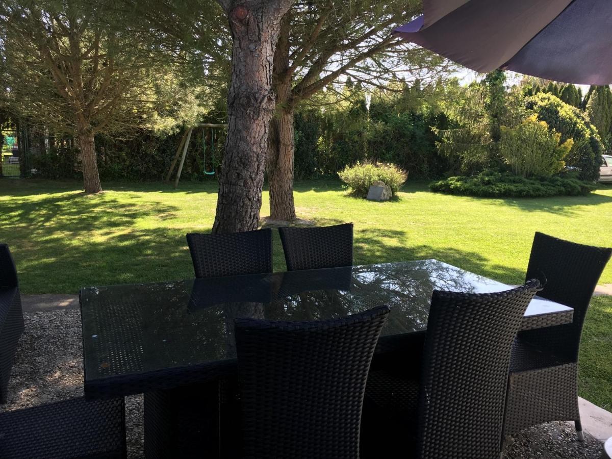 סן-ז'ורז'-דה-דידון Piscine Et Jacuzzi A 2Km De La Plage De St Georges De Didonne מראה חיצוני תמונה