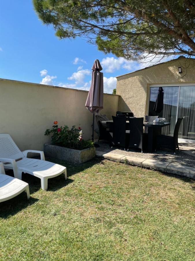 סן-ז'ורז'-דה-דידון Piscine Et Jacuzzi A 2Km De La Plage De St Georges De Didonne מראה חיצוני תמונה
