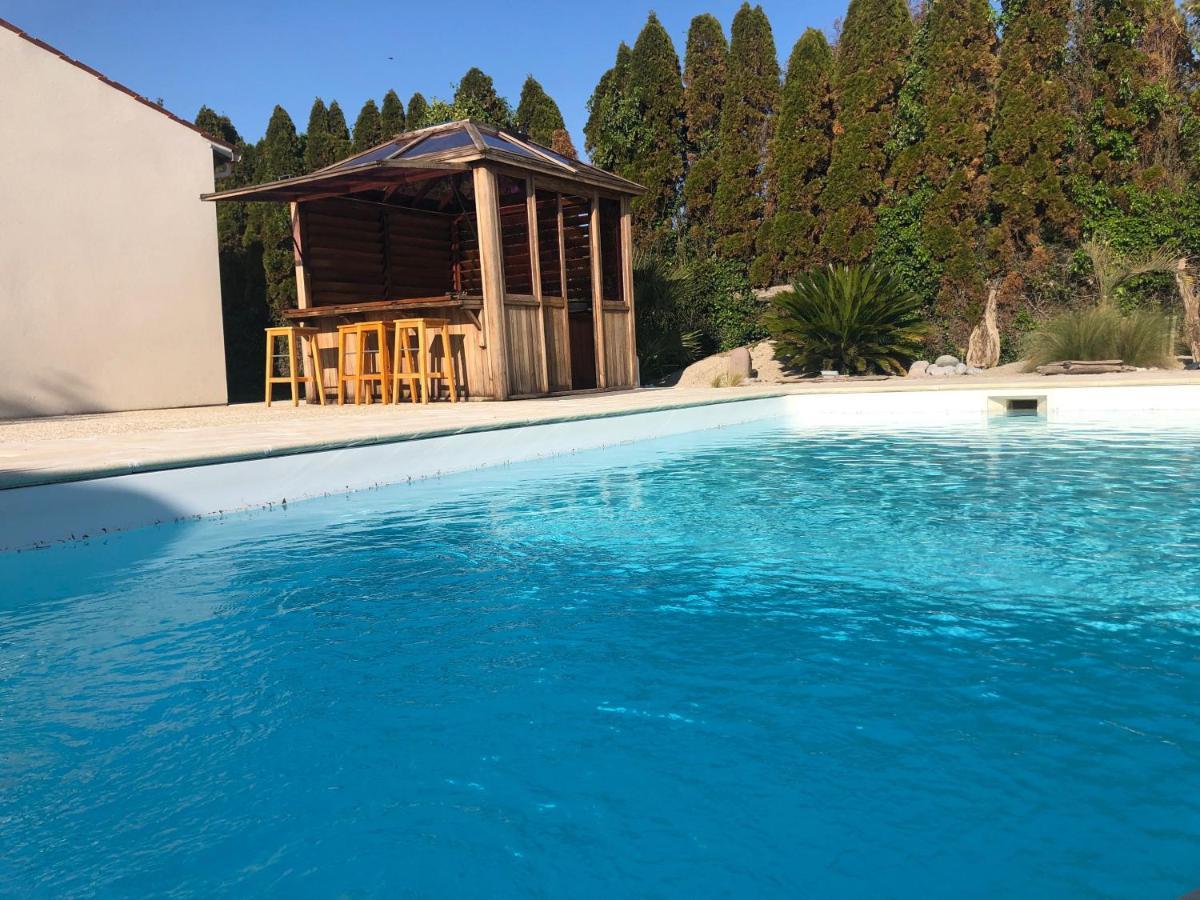 סן-ז'ורז'-דה-דידון Piscine Et Jacuzzi A 2Km De La Plage De St Georges De Didonne מראה חיצוני תמונה